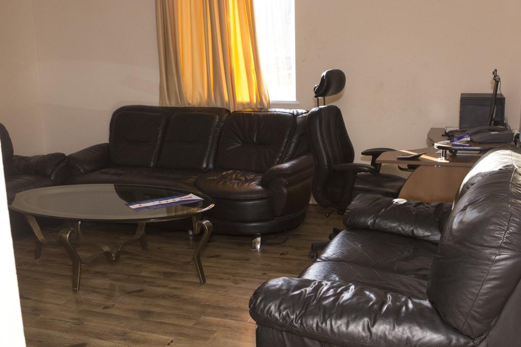 Inter Boutique Hotel Jerevan Exteriör bild