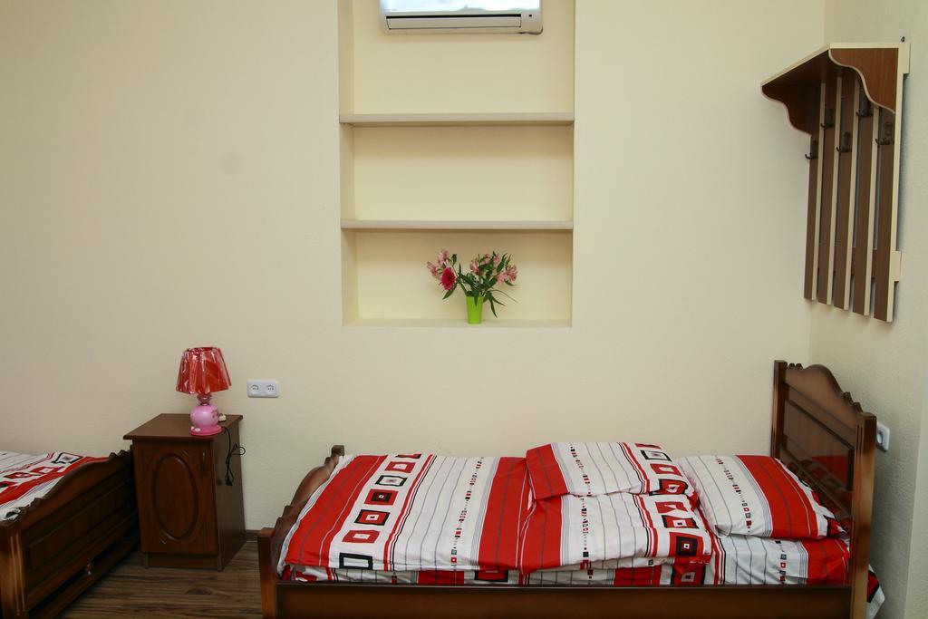 Inter Boutique Hotel Jerevan Exteriör bild