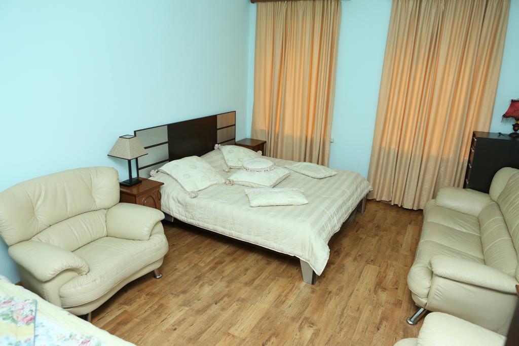 Inter Boutique Hotel Jerevan Exteriör bild